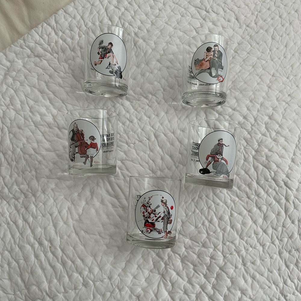 Norman Rockwell set of 5 lowball or juice glasses - Picture 3 of 7